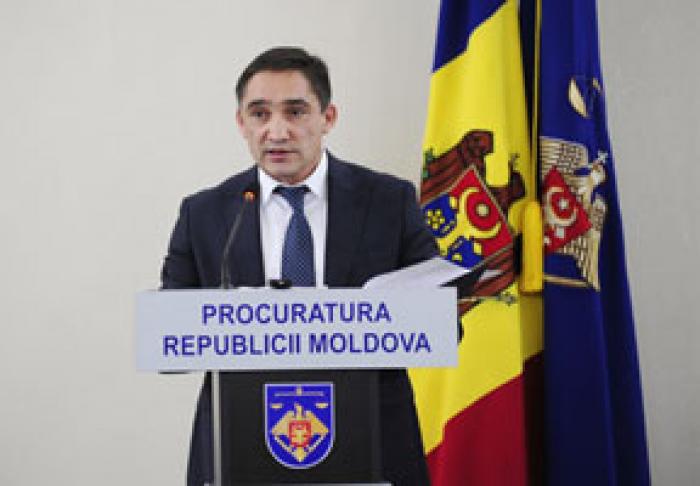 ГЕНПРОКУРОР: НЕКОТОРЫЕ СУДЬИ ПРОДОЛЖАЮТ РАБОТАТЬ НА ПЛАХОТНЮКА