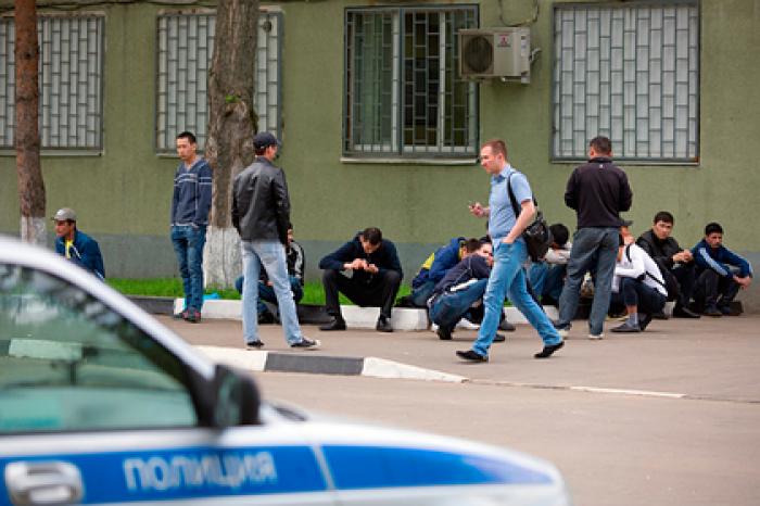 Медведев заявил о росте преступности среди мигрантов