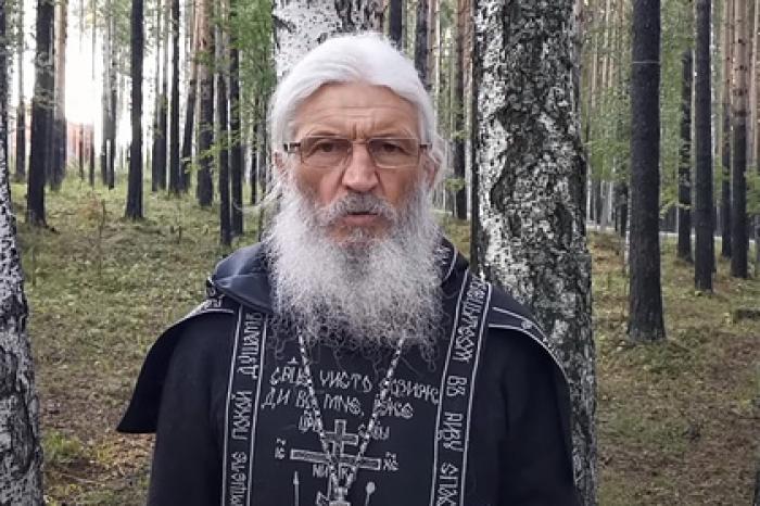 Опальный отец Сергий заявил о заговоре против «любящего народ» Лукашенко