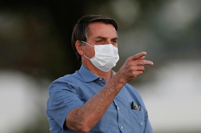 Переболевший коронавирусом президент Бразилии заявил о неизбежности инфекции