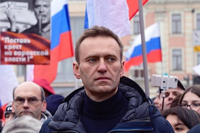 Появились подробности госпитализации Навального с отравлением