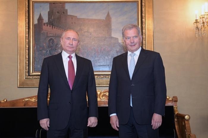 Президент Финляндии задал вопрос Путину об отправке Навального в Германию