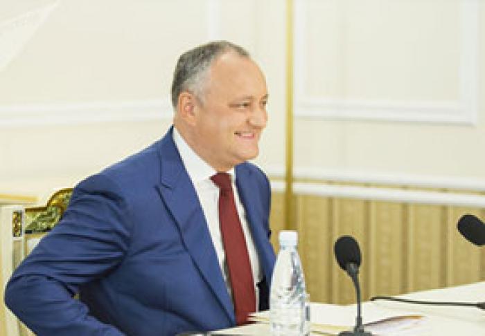 ПРЕЗИДЕНТ ИГОРЬ ДОДОН ПЕРЕДАЛ ПОЗДРАВЛЕНИЯ И НАИЛУЧШИЕ ПОЖЕЛАНИЯ БАШКАНУ И ЖИТЕЛЯМ ГАГАУЗИИ