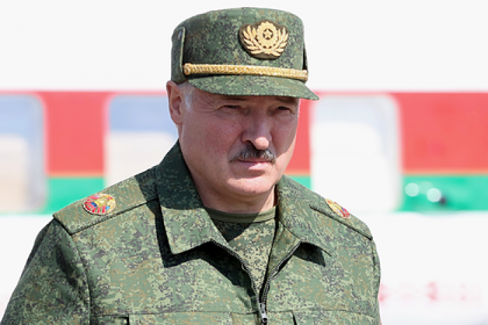 Ректор МГУ ответил на призыв лишить Лукашенко почетного звания