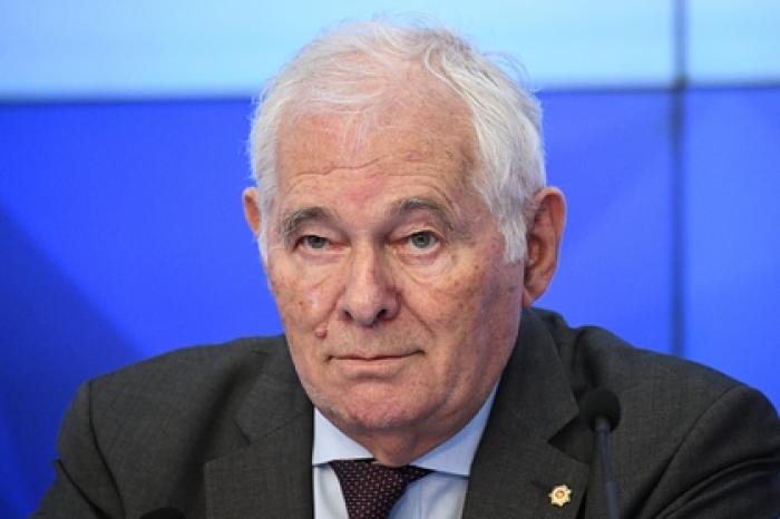 Рошаль назвал эпидемию коронавируса «репетицией биологической войны»