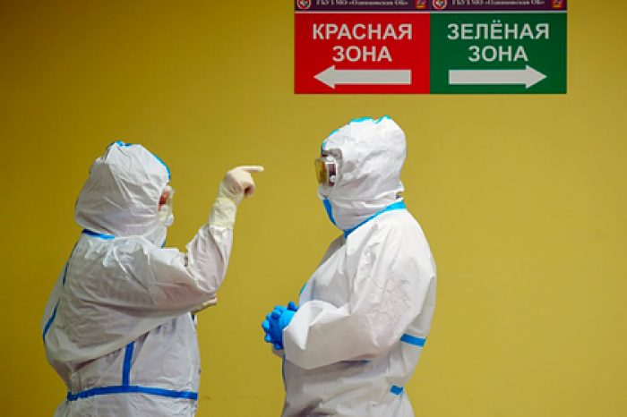 Роспотребнадзор назвал рискующих повторно заразиться коронавирусом пациентов