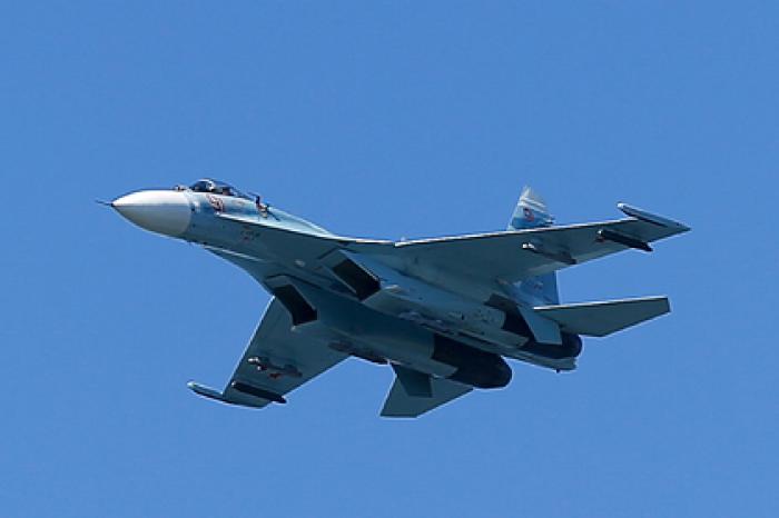 Российский Су-27 перехватил американские самолеты-разведчики над Черным морем