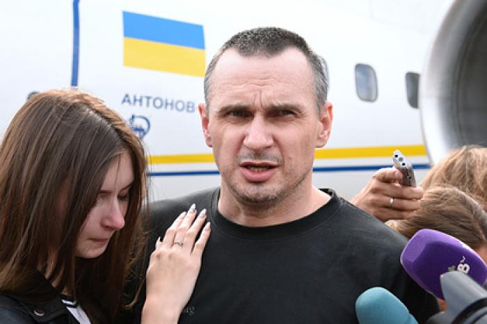 Сенцов раскритиковал Зеленского за «попсовый шабаш с российским привкусом»