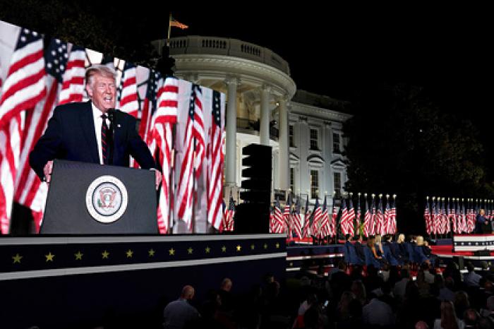 Трампа сочли виновником заражения COVID-19 десятков сотрудников Секретной службы
