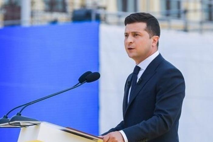 Зеленский захотел поговорить с Путиным