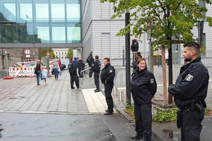 Германия назвала условие передачи данных о Навальном России