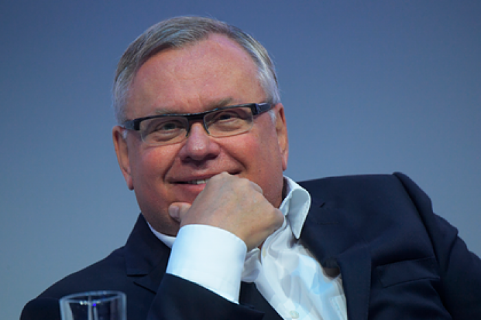 Глава ВТБ отметил нежелание властей привлекать инвесторов в крупные проекты