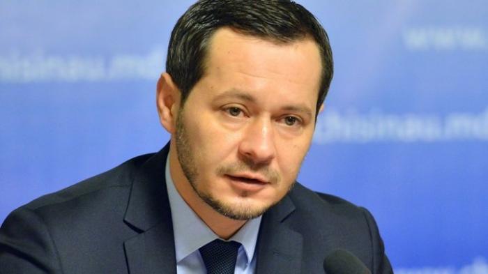 Кодряну призвал кандидатов в президенты сдать тесты на COVID-19