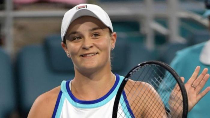 Лидер мирового женского тенниса Эшли Барти отказалась от участия в Открытом чемпионате Франции