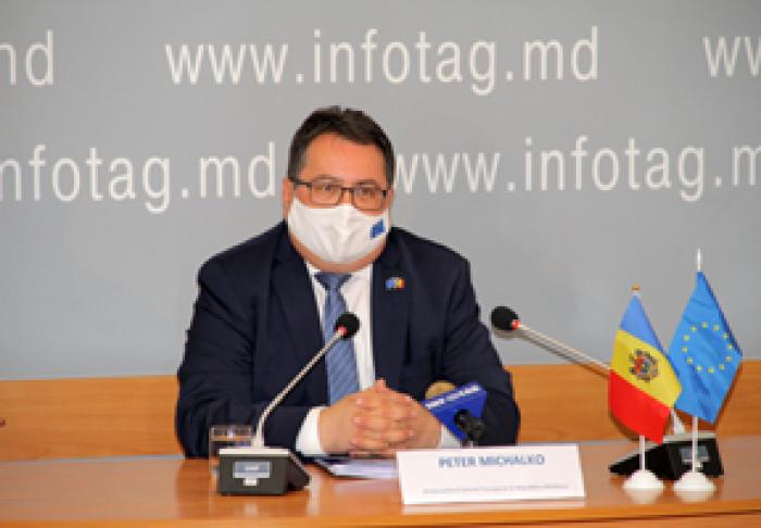 МОЛДОВА НЕ ДОБИЛАСЬ ПРОГРЕССА В РЕФОРМЕ ЮСТИЦИИ, РАССЛЕДОВАНИИ КРАЖИ МИЛЛИАРДА, БОРЬБЫ С КОРРУПЦИЕЙ – ПОСОЛ ЕС В РМ ПЕТЕР МИХАЛКО