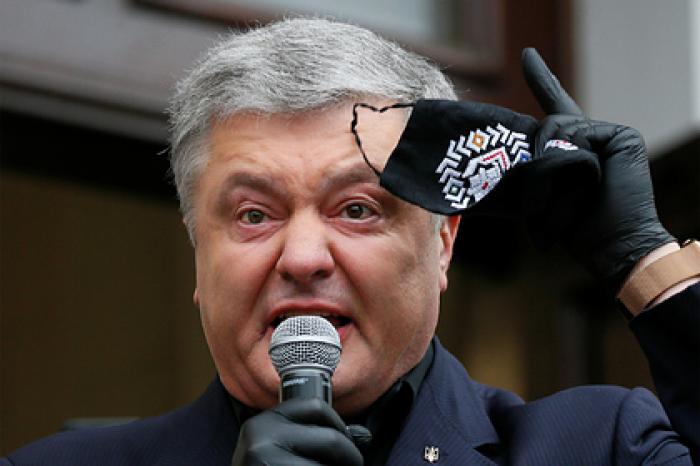Порошенко предложил оплачивать штрафы открывшим ответный огонь солдатам ВСУ