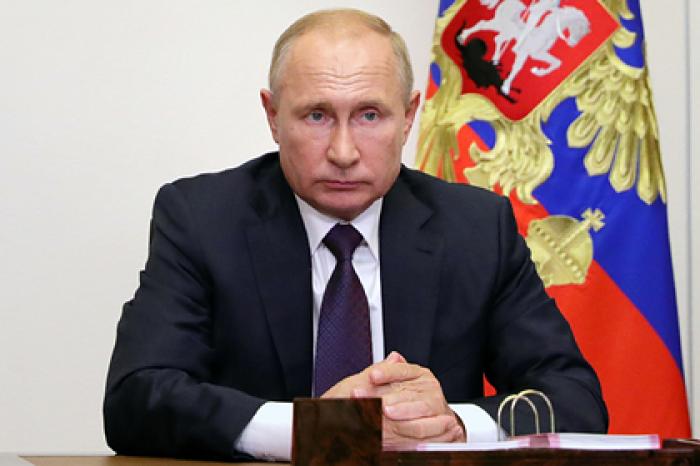 Путин внес в Госдуму законопроекты о прокуратуре и внешней разведке