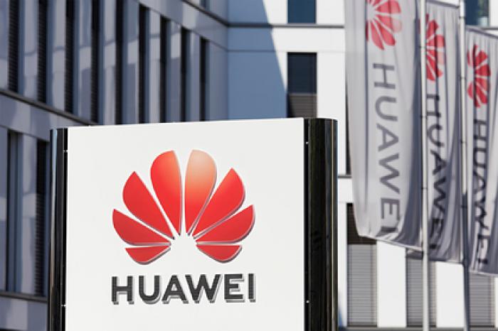 Рассекречены первые устройства Huawei на собственной системе