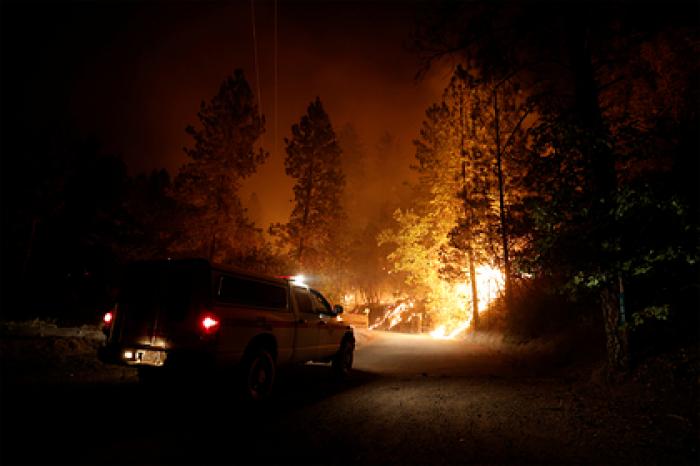 Рекордные пожары в Калифорнии показали на видео