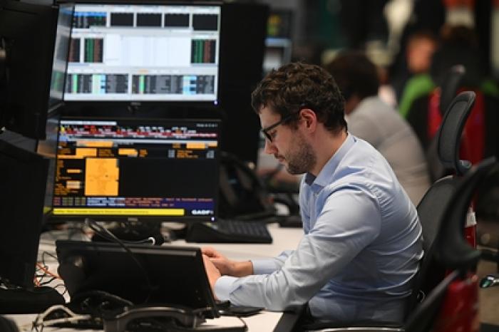 Россияне высказались о бесполезности своей работы