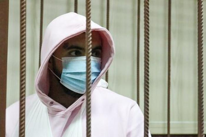 Суд арестовал сбившего трех человек рэпера Эллея