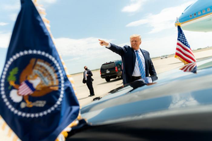 Трамп высказался о мирной передаче власти после выборов