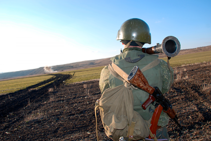 Украина заявила о стрельбе из гранатометов в Донбассе