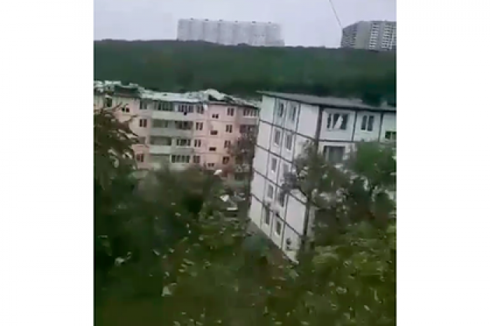 Ураган рекордной силы накрыл российский город и попал на видео