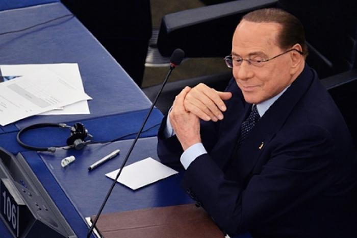 Заразившийся коронавирусом Берлускони рассказал о своем состоянии
