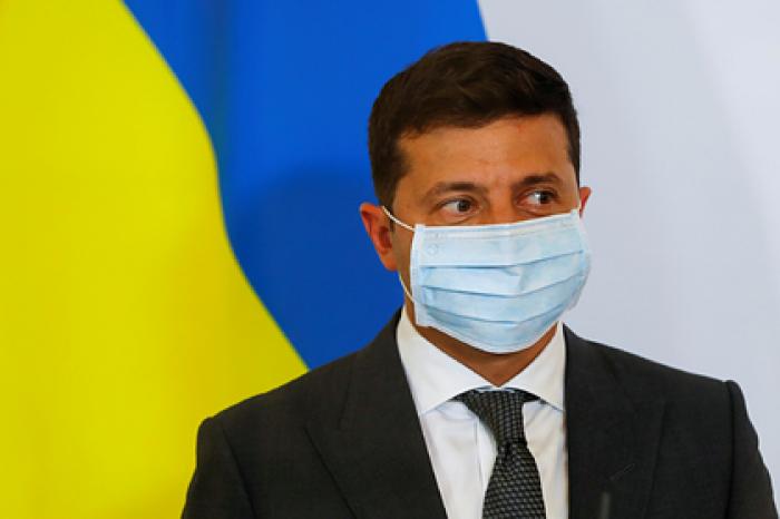 Зеленский назвал виновных в ухудшении ситуации с коронавирусом на Украине