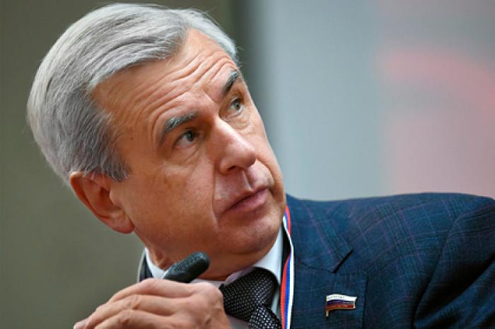 Депутата Госдумы от «Единой России» сняли с должности за хамство