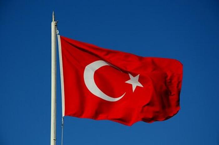 Франция призвала Турцию не обострять конфликт в Карабахе