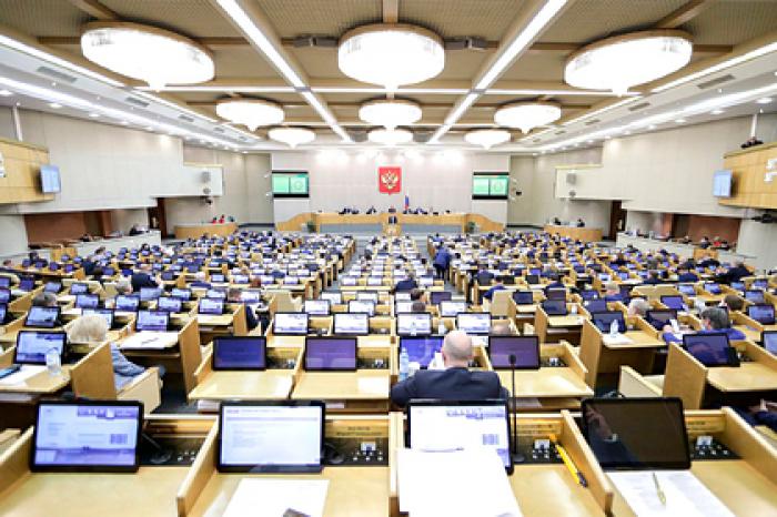 Госдума одобрила законопроект Путина о правительстве