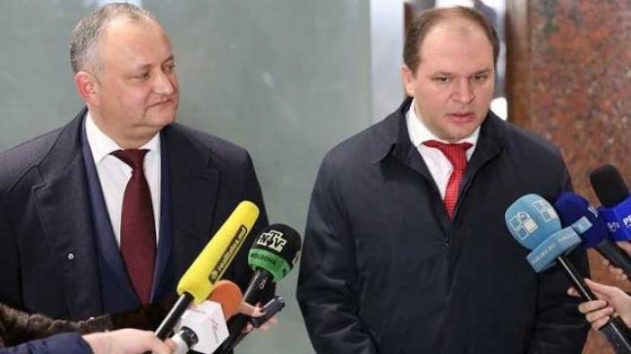 Ион Чебан ушел в отпуск, чтобы поддержать Игоря Додона в ходе предвыборной кампании