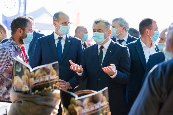 Ion Chicu: „Guvernul va continua să elaboreze politici eficiente în domeniul agriculturii”