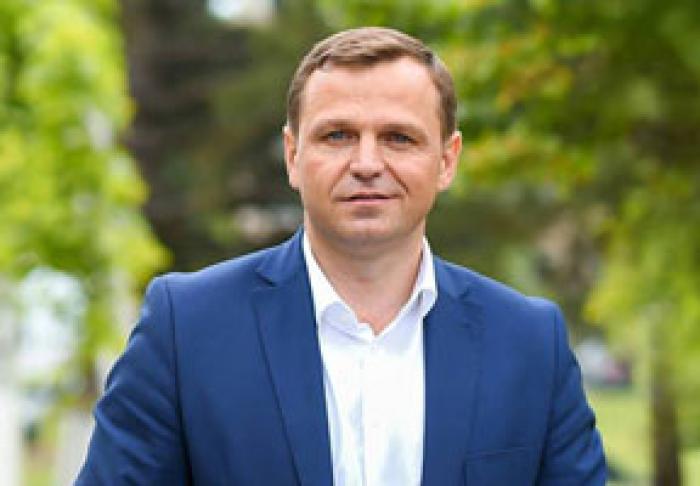 КАНДИДАТ В ПРЕЗИДЕНТЫ АНДРЕЙ НЭСТАСЕ ОБРАТИЛСЯ К УНИОНИСТСКОМУ ЭЛЕКТОРАТУ, ОБЕЩАЯ СБЛИЖЕНИЕ РМ С РУМЫНИЕЙ