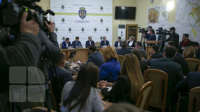 Кишинёвские городские советники от "Платформы DA" и ПДС поругались на заседании