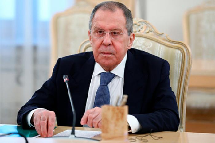 Лавров призвал прекратить бои в Нагорном Карабахе