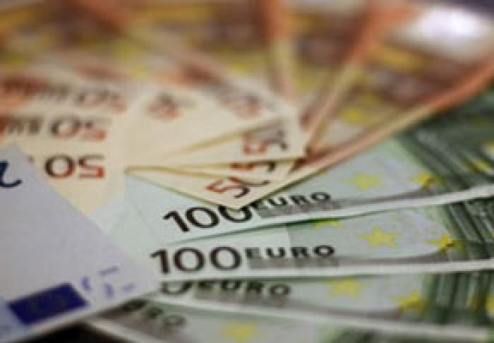 МИНФИН ПОДПИСАЛ СОГЛАШЕНИЯ О ПЕРЕКРЕДИТОВАНИИ С ВОСЕМЬЮ БАНКАМИ