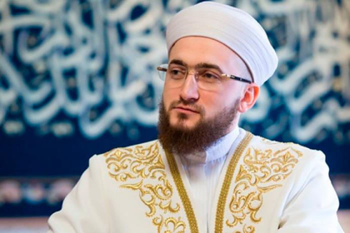 Муфтий Татарстана назвал оскорбивших пророка Мухаммеда жалкими уродцами