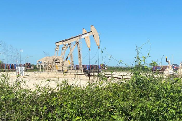 Нефть обвалилась из-за безработицы в США