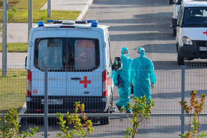 Путину доложили об иссякающем запасе лекарств от COVID-19 в части регионов