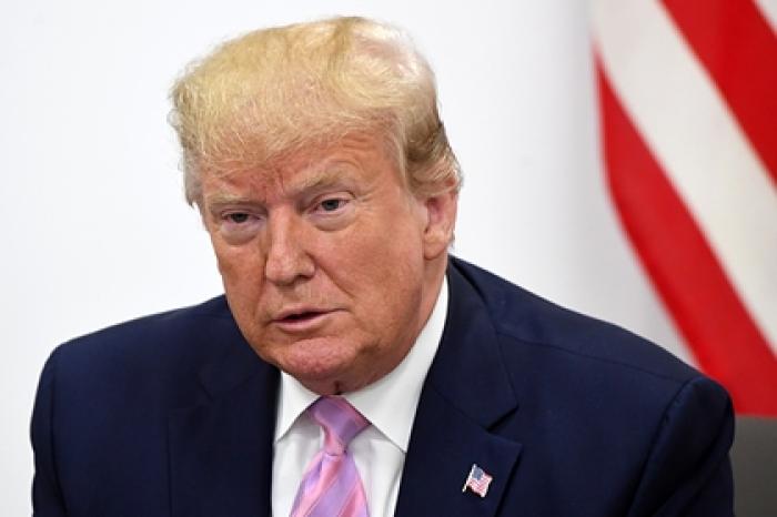 Стало известно о кислородной поддержке заразившегося коронавирусом Трампа