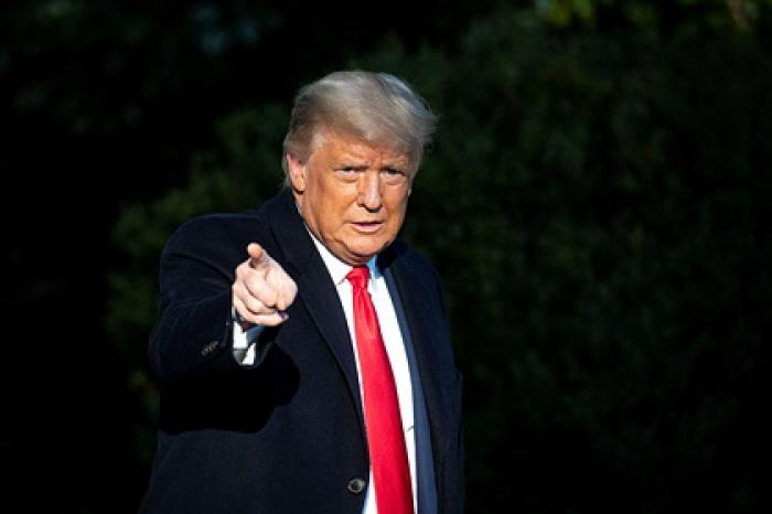 Трамп помиловал пятерых американцев накануне вторых дебатов