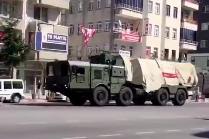 Турция перебросила С-400 к Черному морю