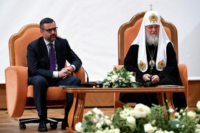 В РПЦ отреагировали на поддержку Папой Римским легализации однополых браков