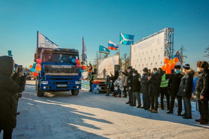 В Якутии открыли строившуюся 20 лет дорогу