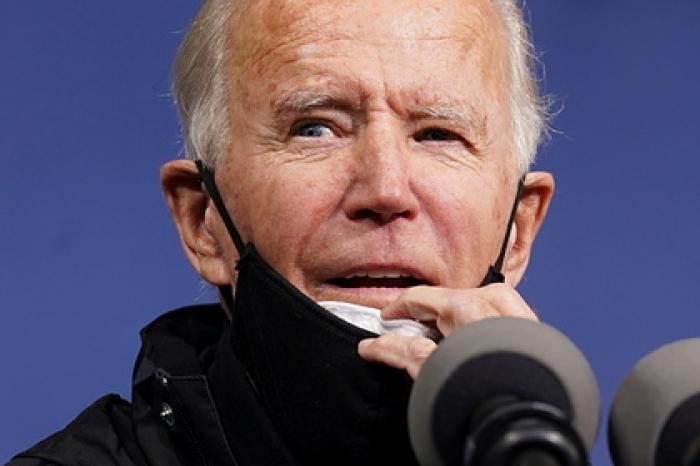 Байден проведет канун выборов с женой и Леди Гагой