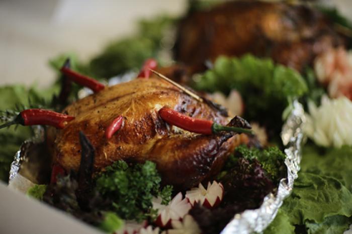 Диетолог раскритиковала праздничный стол россиян на Новый год