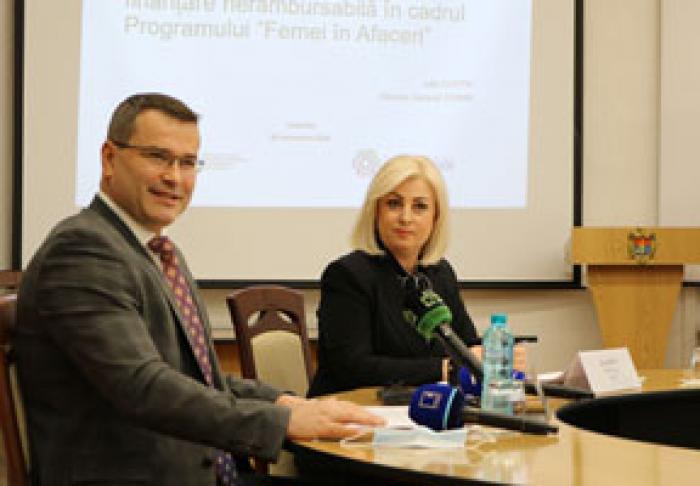 ЕЩЕ ДЕВЯТЬ ПРЕДПРИНИМАТЕЛЬНИЦ ПОЛУЧАТ ГРАНТЫ ДЛЯ РАЗВИТИЯ БИЗНЕСА